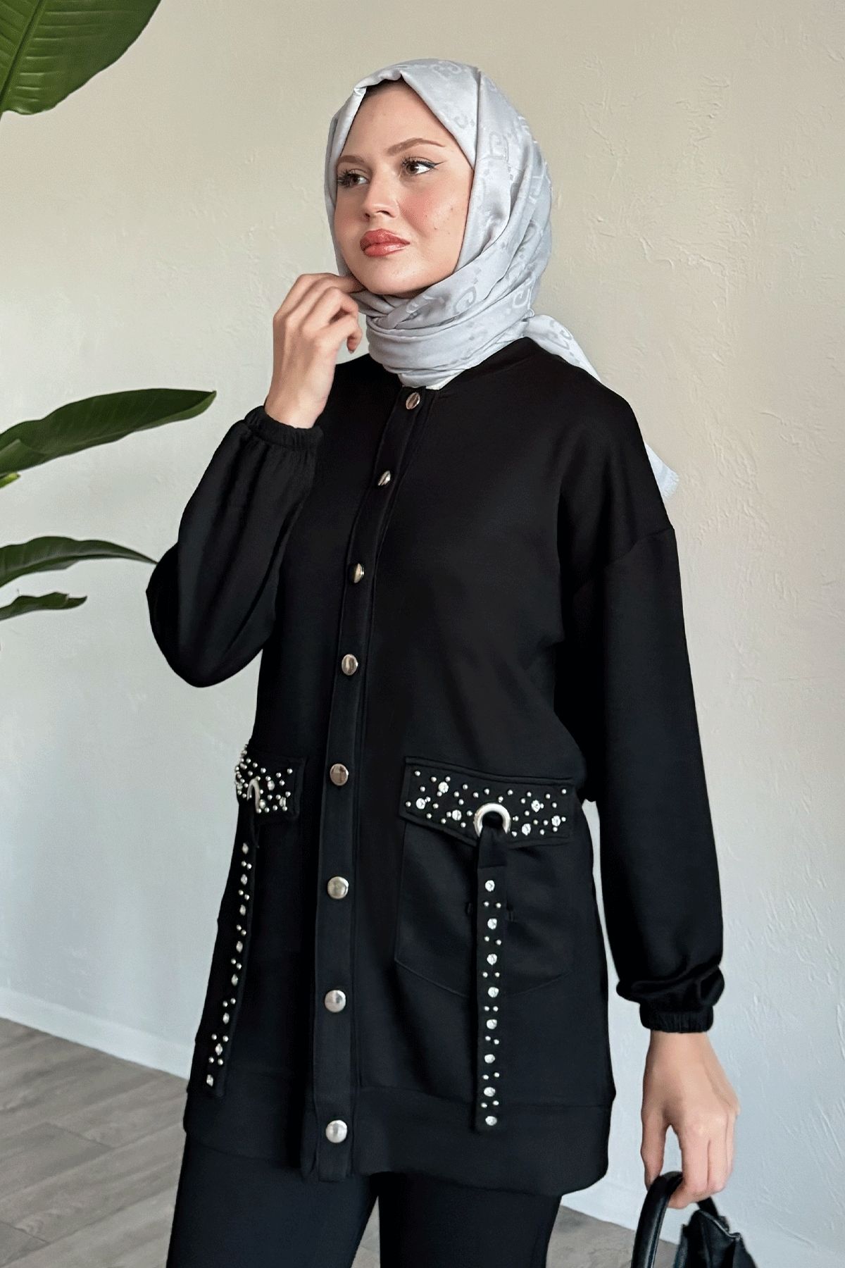 InStyle-Set dublu negru cu detalii în piatră - buzunare 3