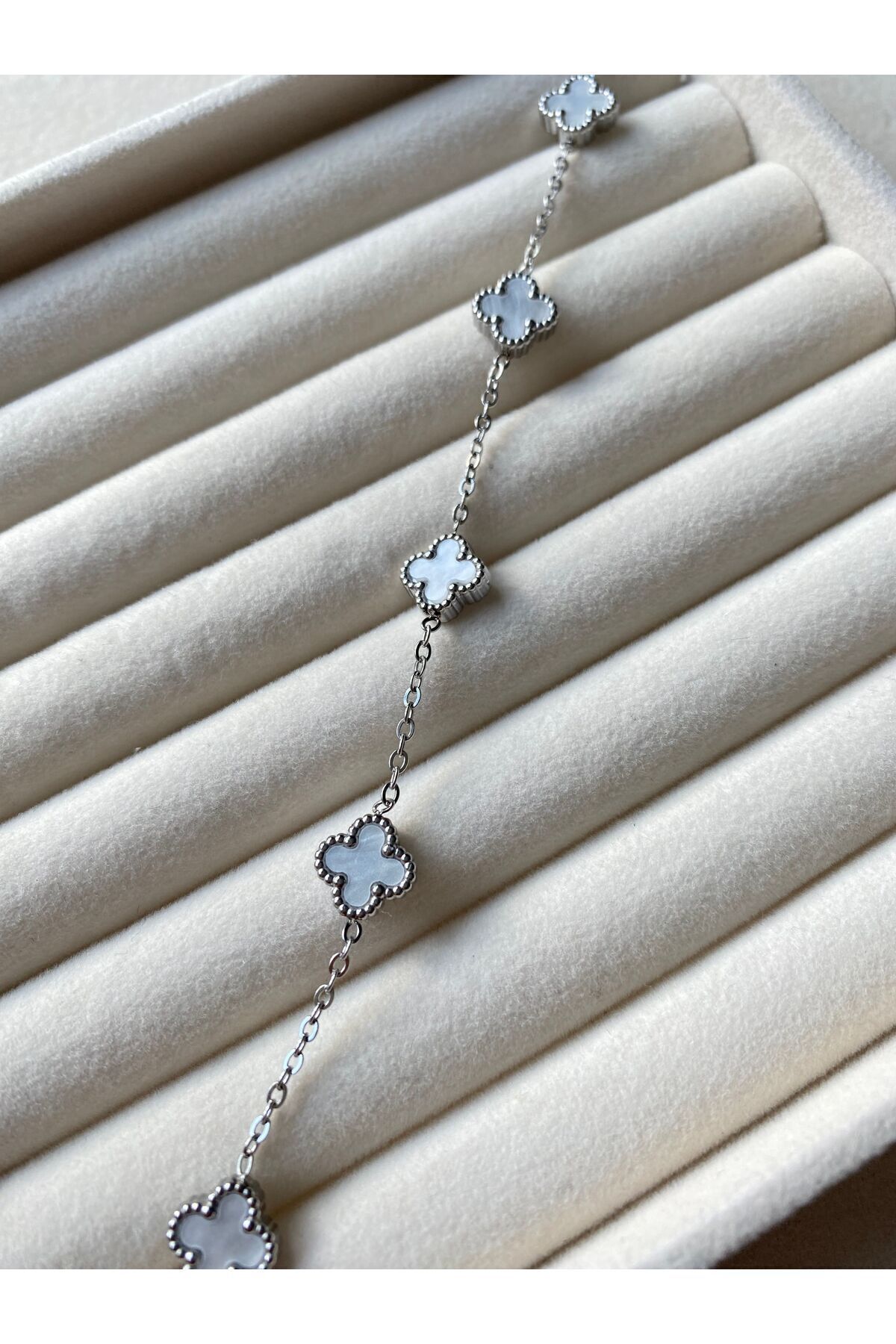 JEWELRY Beyaz Çelik Unisex Yonca Sedefli Bileklik Çelik