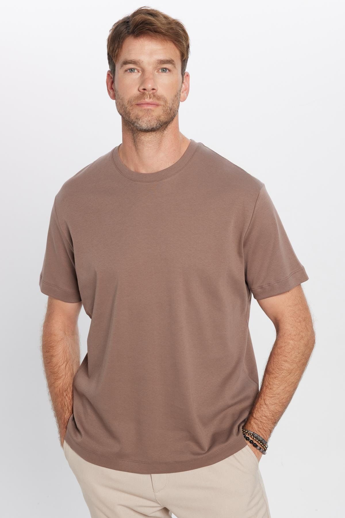 Tudors-Unisex Relaxed Fit Crew Neck Brown T-Shirt - 100% Cotton 4