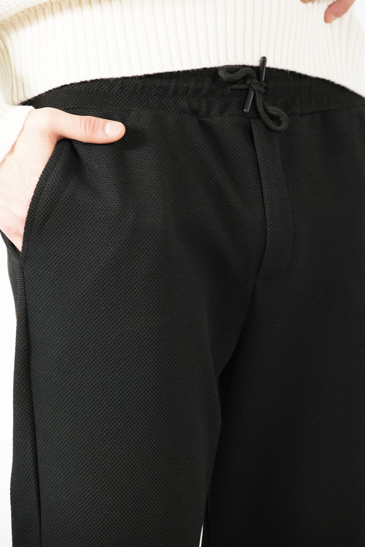 Domoda-Black Relaxed Fit, Lace-Up, Stretchy, Elastic, Filet Pocket, Honeycomb, Pike Men's Knitted Pants @Barletta 3