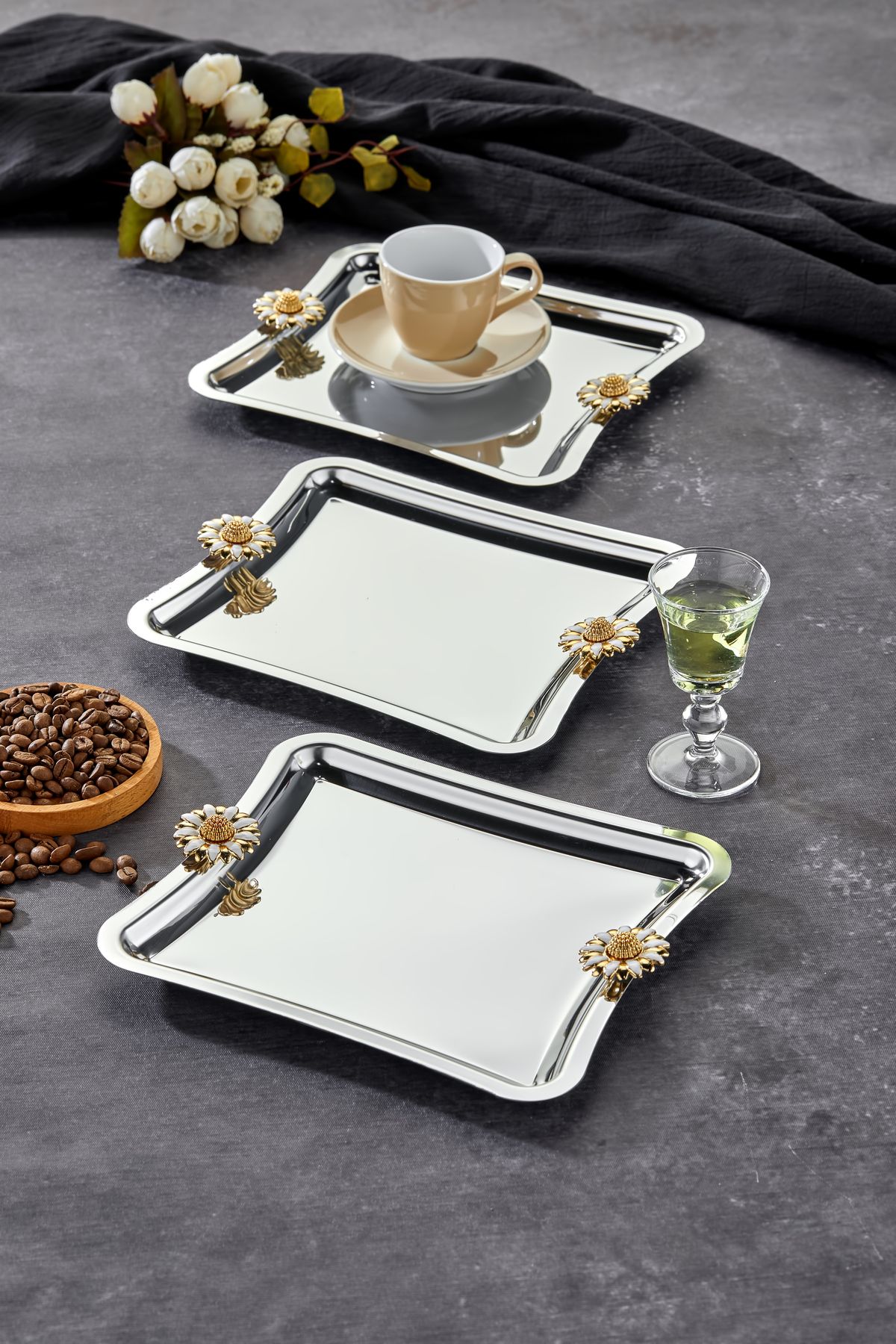 Milenay-Duo Bella Flora Square Presentation Tray - Chrome, Handle Pattern, 22X16Cm, 3 Pieces 5