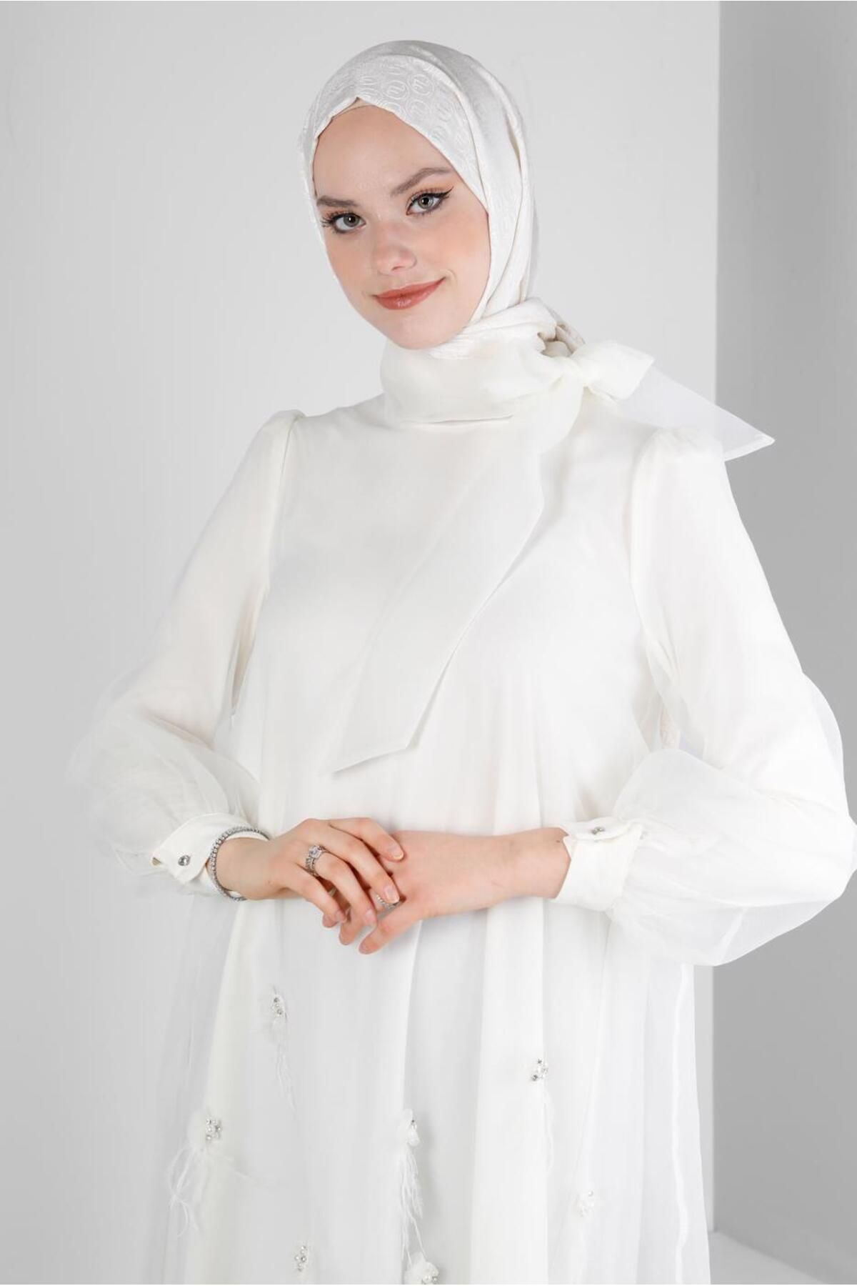 تونیک با یقه کراوات و جزئیات اکسسوری 43577 Alvina
