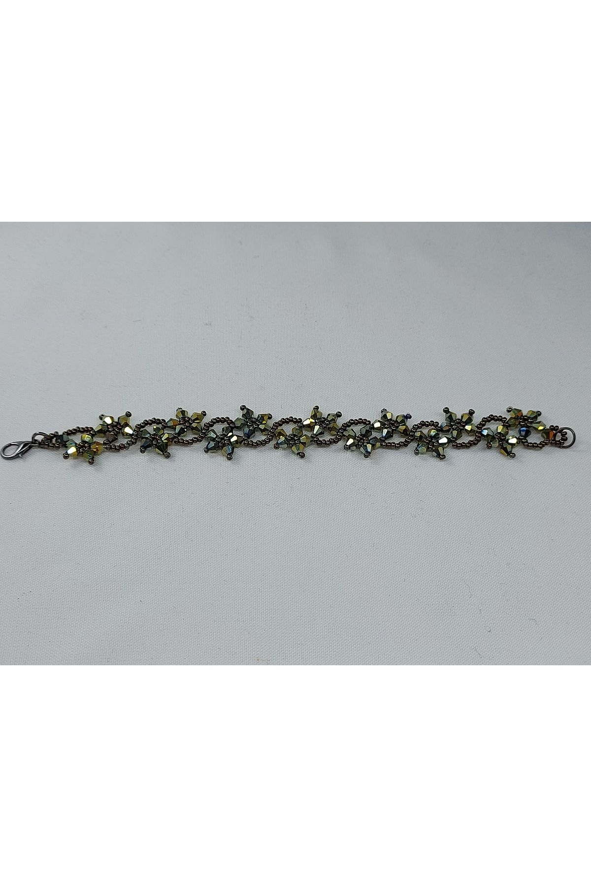 Nej-Pyramid Crystal Beads Bracelet 3