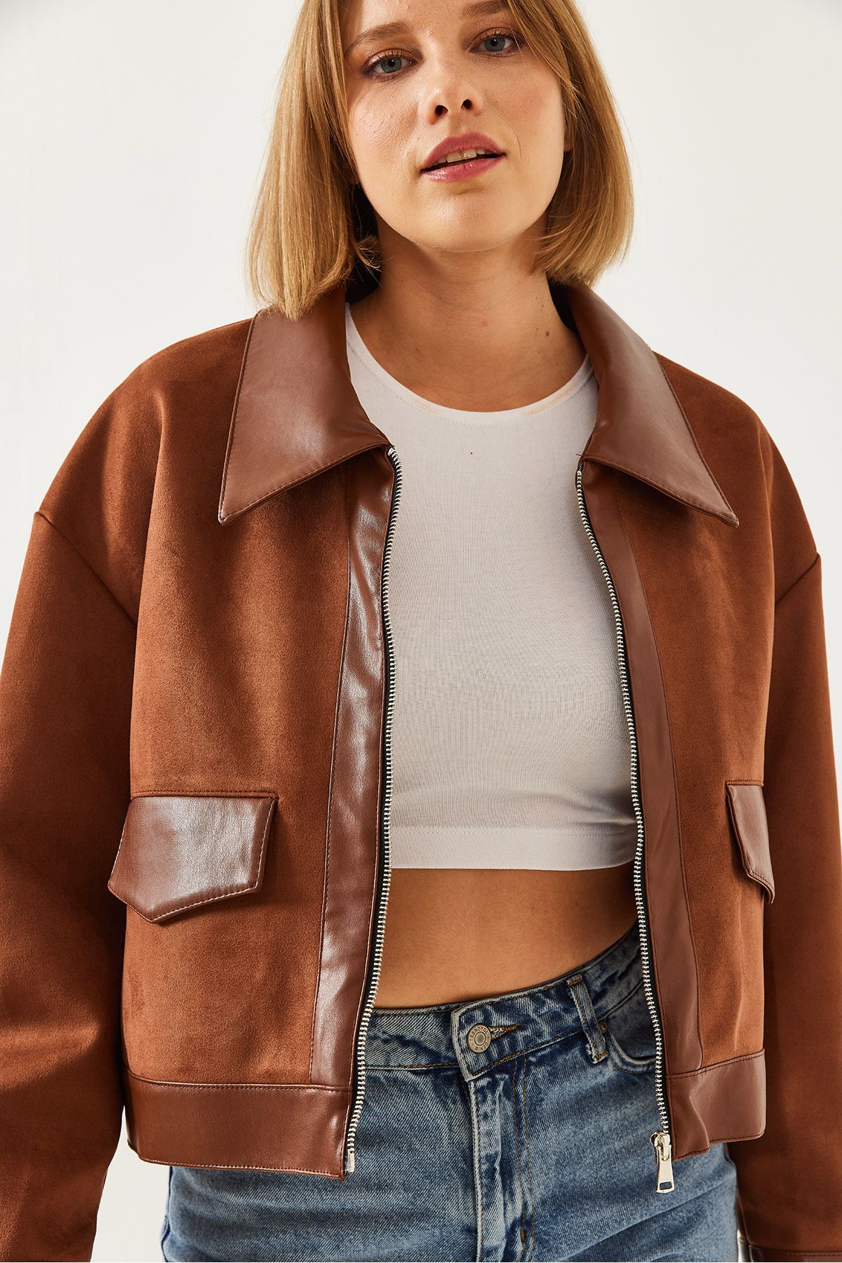 complete the look image