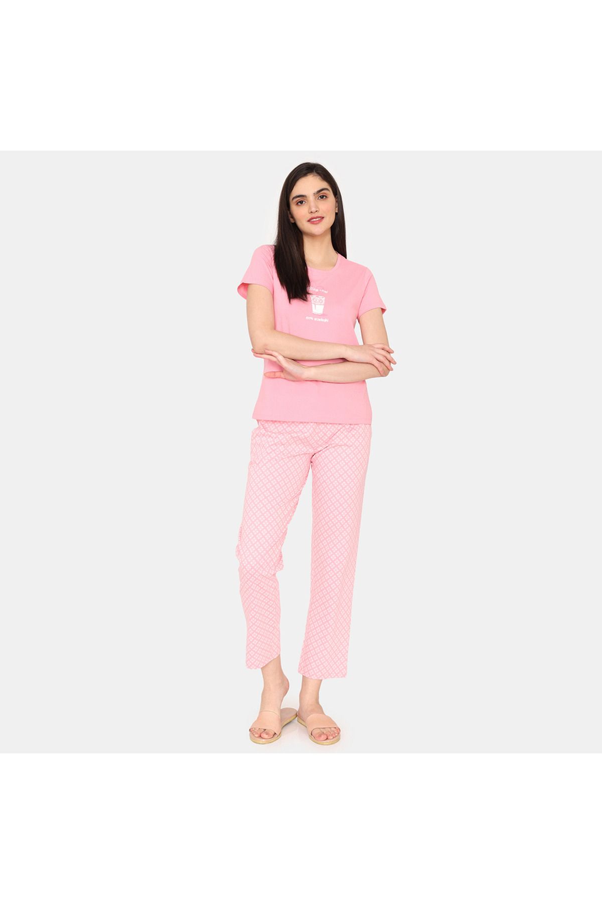 Zivame-Printed T-shirt and Pyjama Set 4