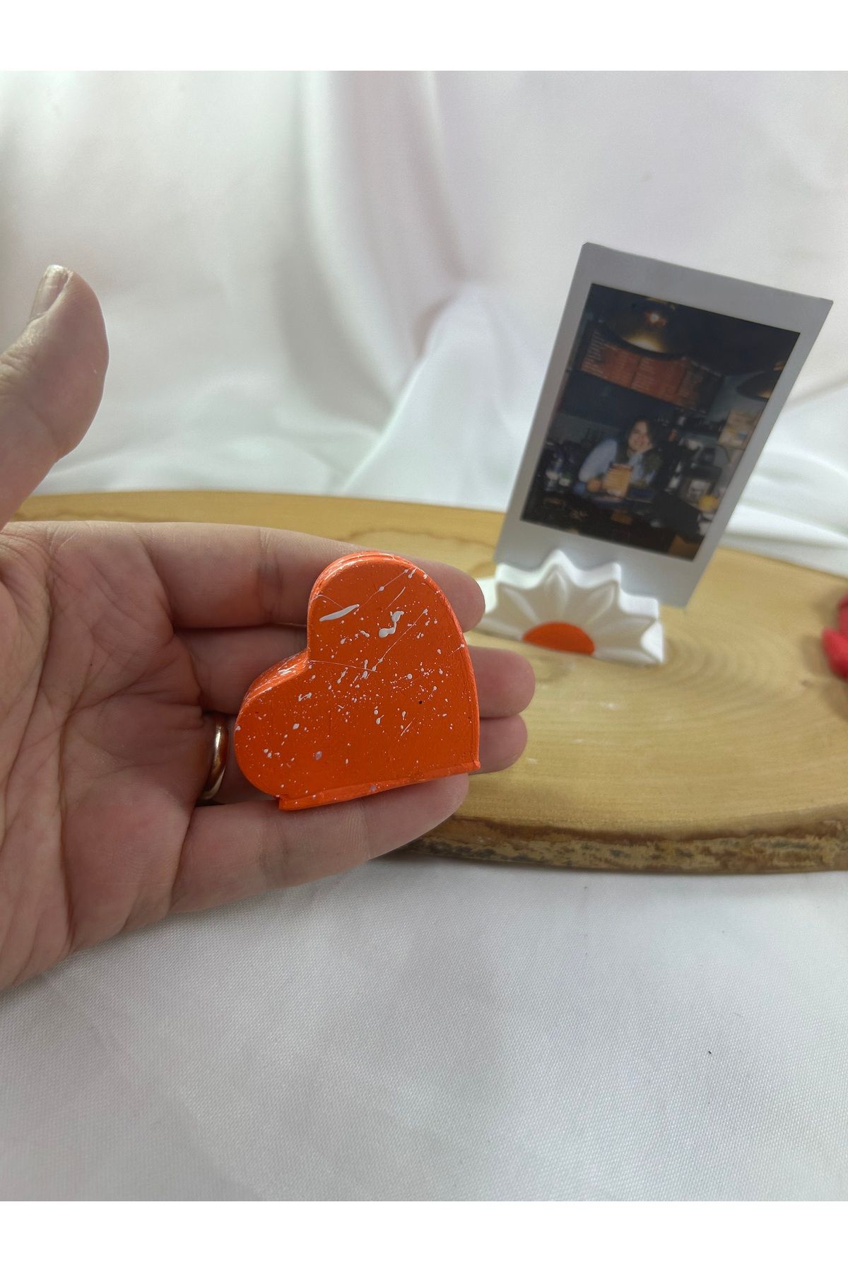 Melouro-Orange White Daisy and Heart 2-Piece Photo and Card Holder Set, Note Holder, Note Name Holder Set 5