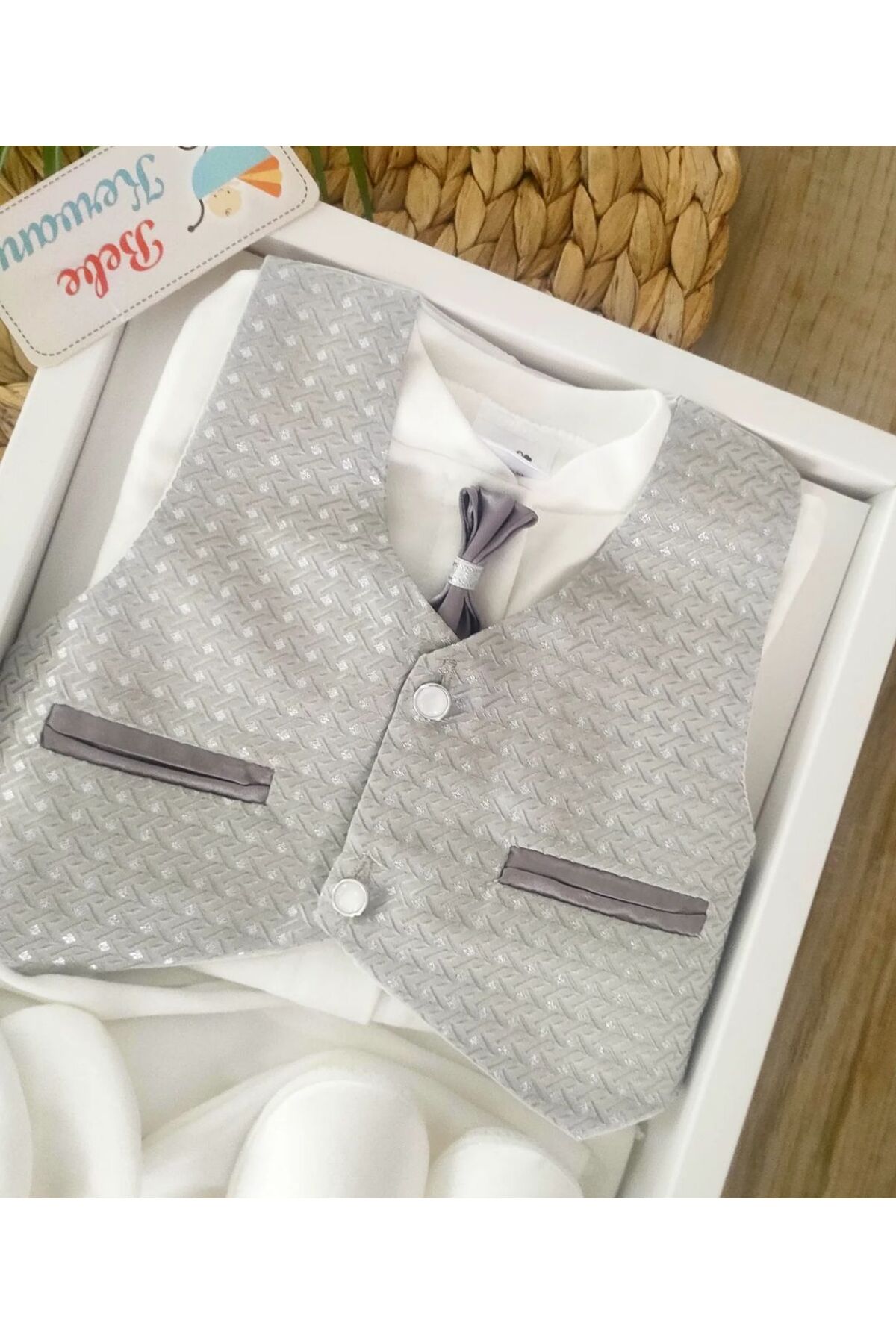 bebe kervanı Erkek Bebek  Gri Yelekli Papyonlu Lüx Mevlüt Takımı Özel Gün Seti 0-3 Aylık BBK947 fotoğrafı 3 (önizleme)