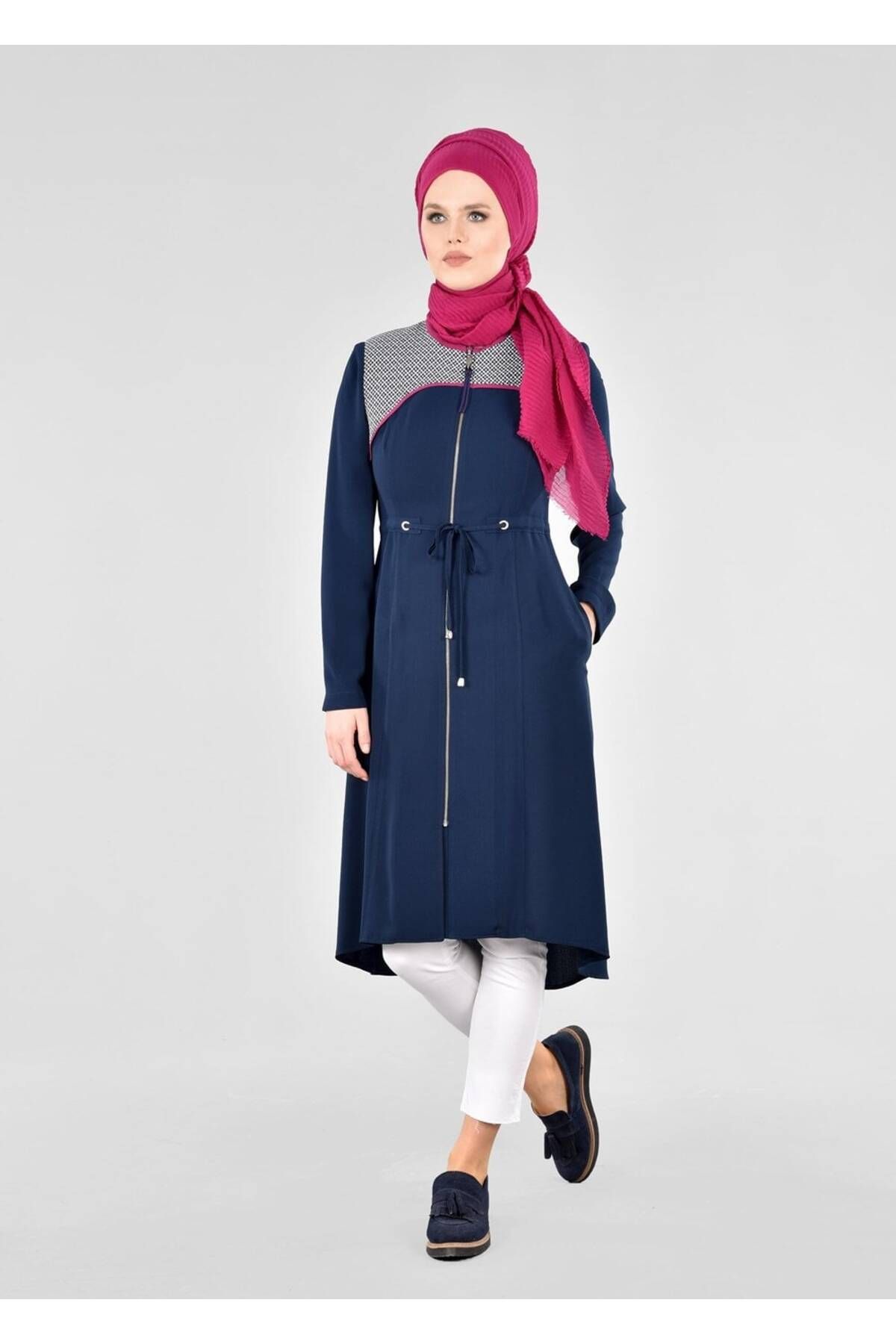 complete the look image