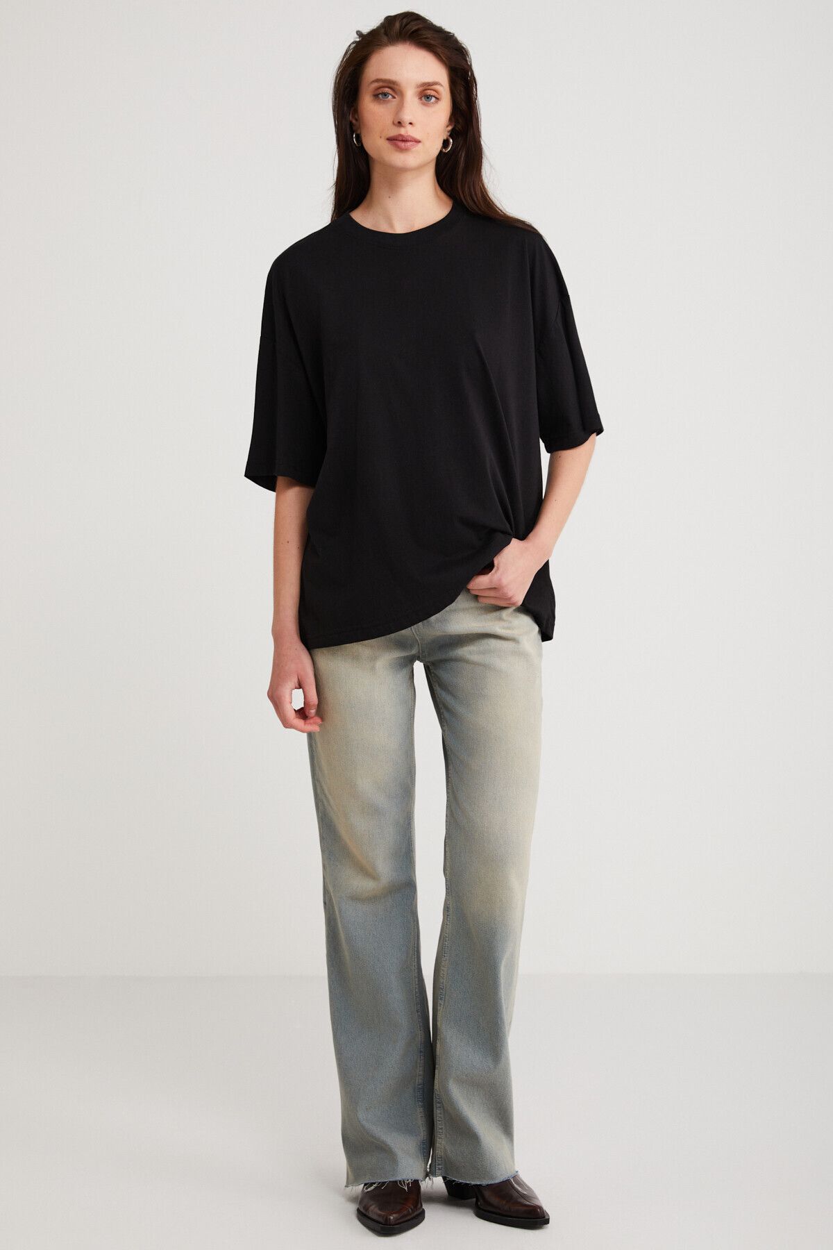 ETHIQUET-Martina Women - 100% Organic Cotton Crew Neck Μαύρο T-shirt - Regular Fit 2