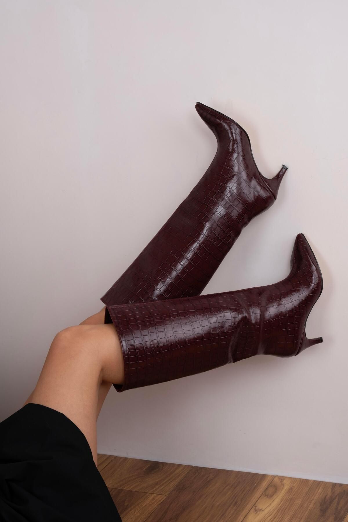 sovrana-Cizme lungi cu toc subțire croco bordeaux 2