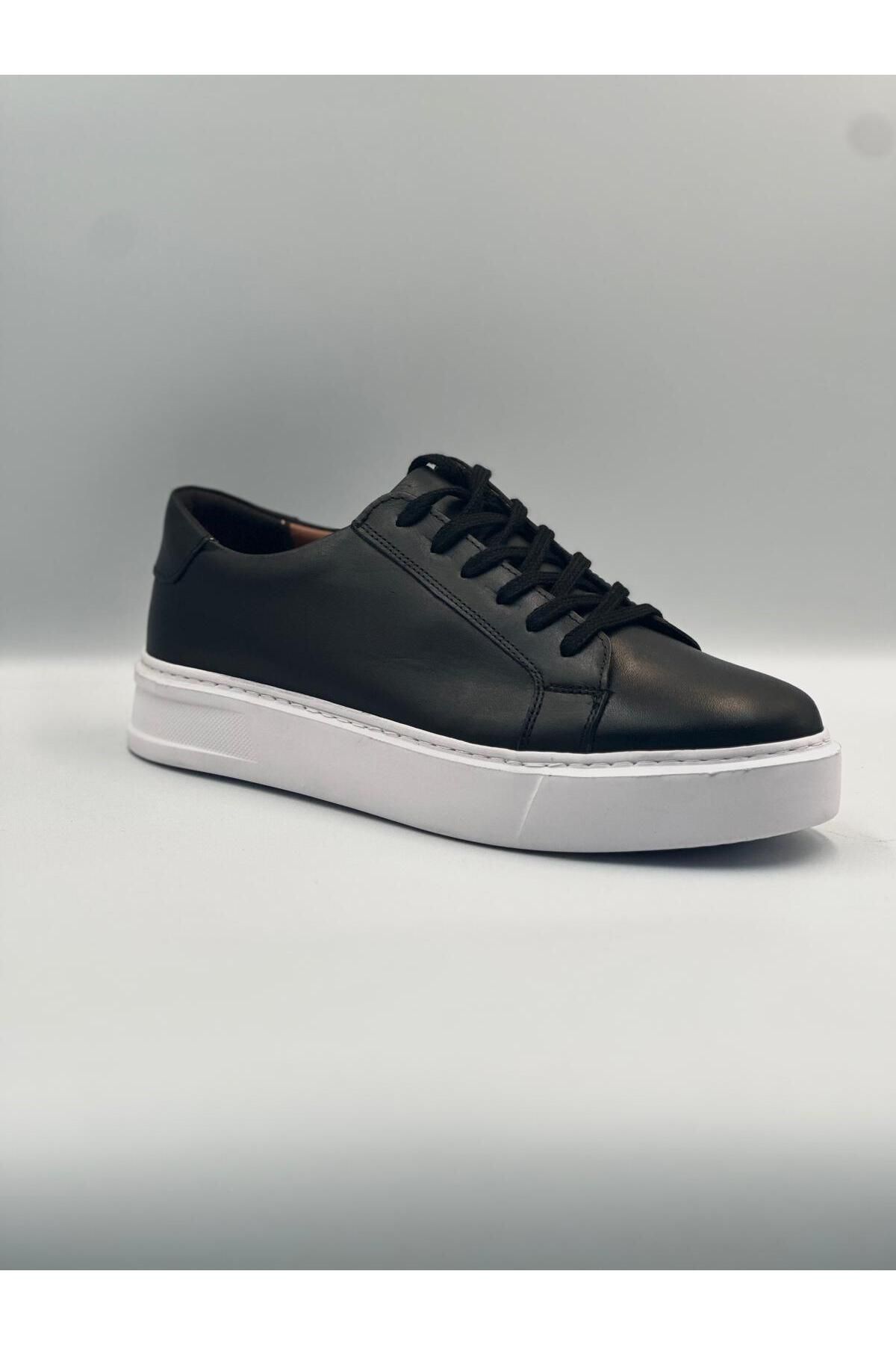 اسنیکر مردانه کفش ورزشی چرمی واقعی روزانه BESS SHOES