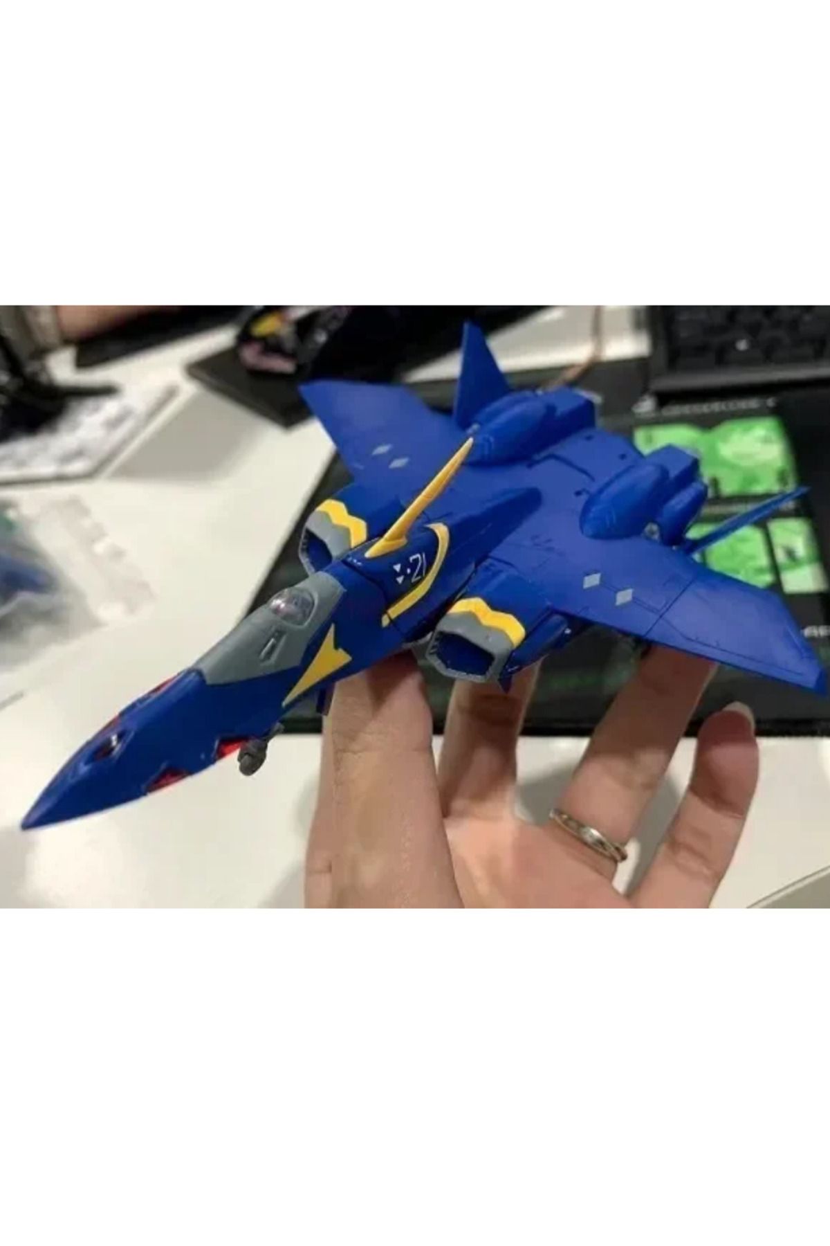 Choice-Hg 1/100 scale super size castle macross plus yf-21 anime action figure assembly robot... 7