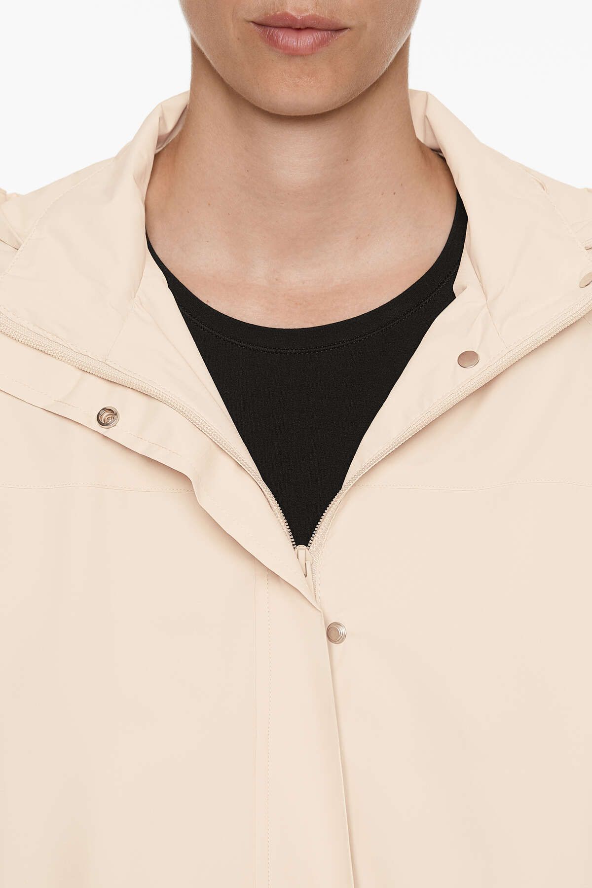 Oysho-Waterproof Windbreaker 4