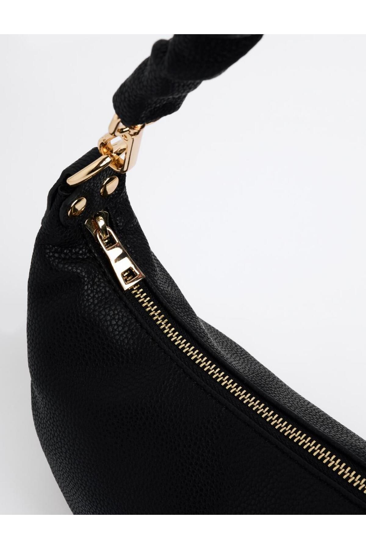 Jimmy Key-Black Logo Detailed Shoulder Bag 6