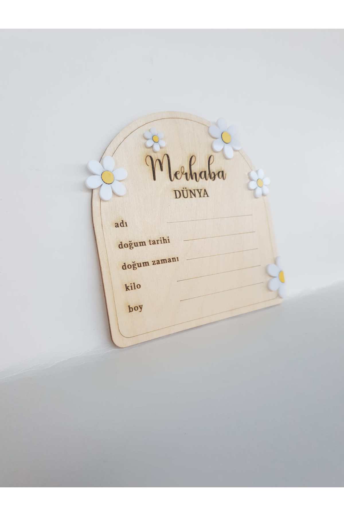 Home Bebek Merhaba Dünya Yeni Doğan Fotoğraf Çekimi Anı Kartı Doğal Ahşap ve Papatya Desenli fotoğrafı 6 (önizleme)