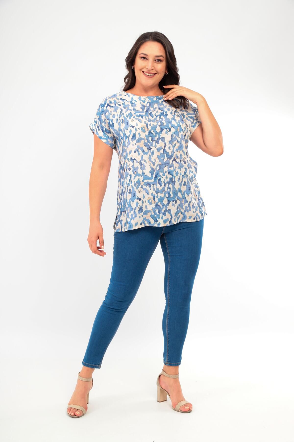 Trend42plus-Plus Size Patterned Low Sleeve Basic Blue Blouse 2