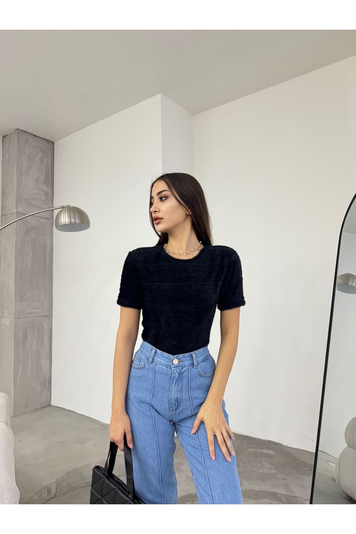 BİKELİFE-Weiche Plüsch-Crop-Bluse für Damen mit Rundhalsausschnitt 4