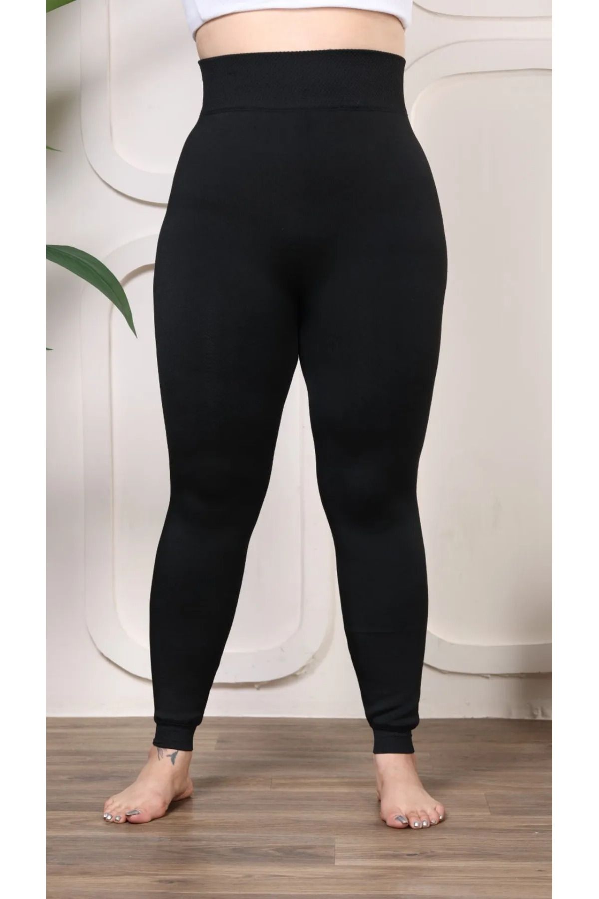 ELF GLOBAL-Plus Size Black Seamless Plush Leggings - up to 140 Kilo, Squishy Fur 5