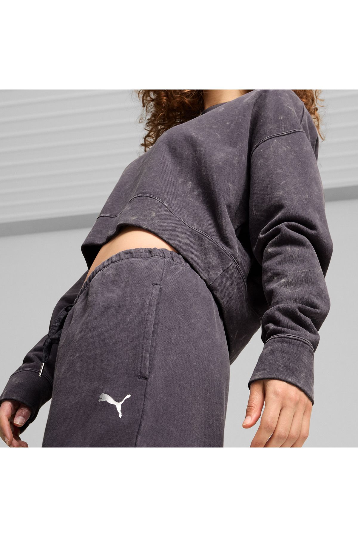 Puma-Dare to Relaxed Washed Crew Women's Gray Sweatshirt 7