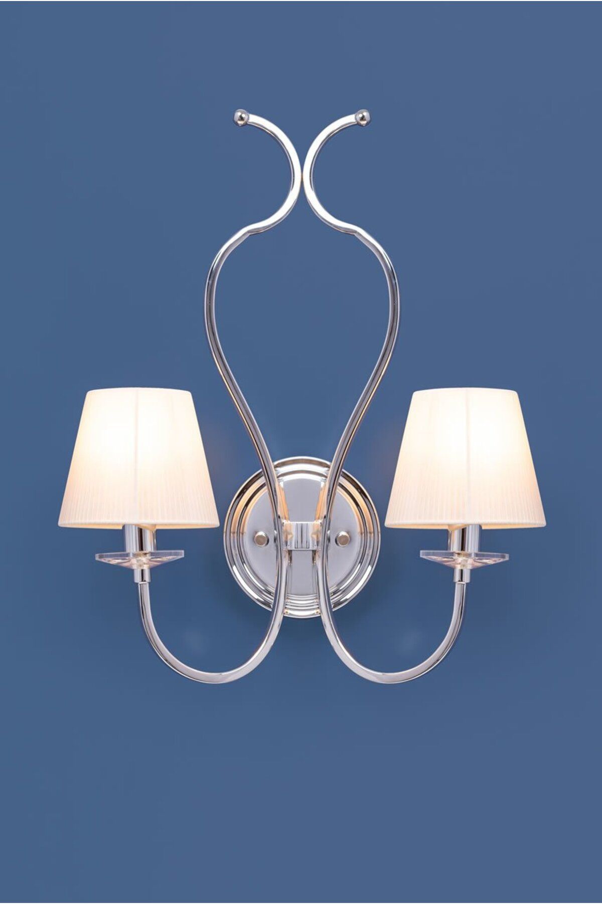 دیواری (آپلیک) سفید Chrome Silvery با کلاه دوتایی Bahar Aydınlatma