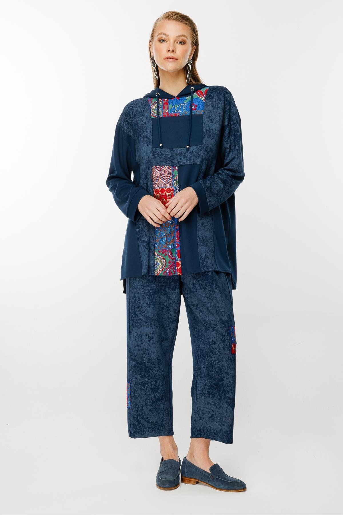 Ghisa-Blue Patterned Hooded Set 2