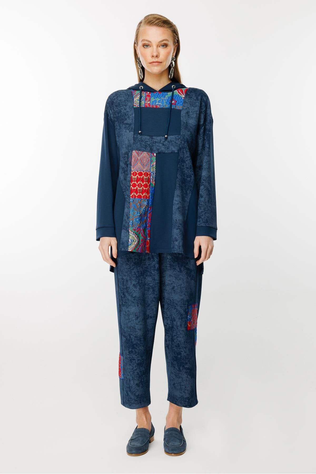 Ghisa-Blue Patterned Hooded Set 1