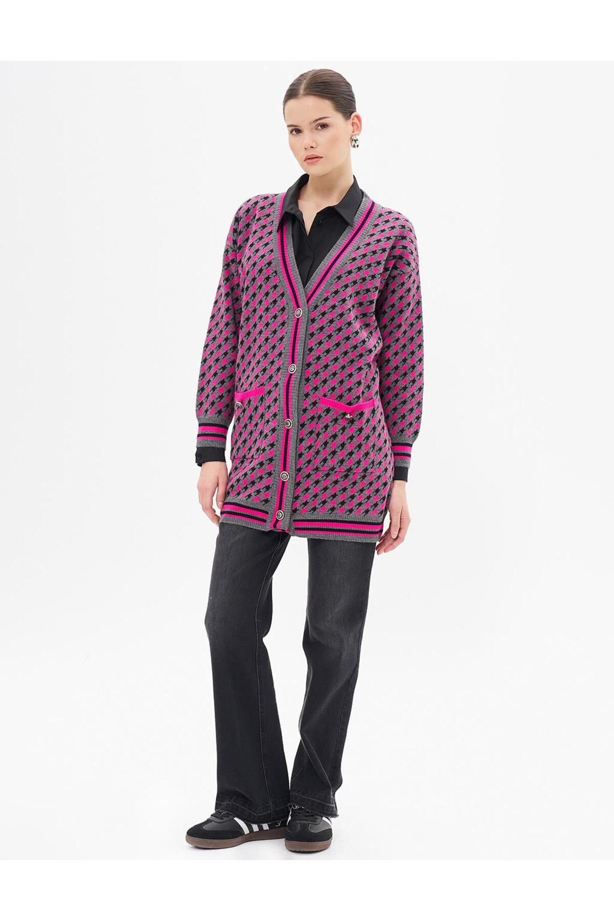 Kayra-Crowbar Patterned Jacket 3