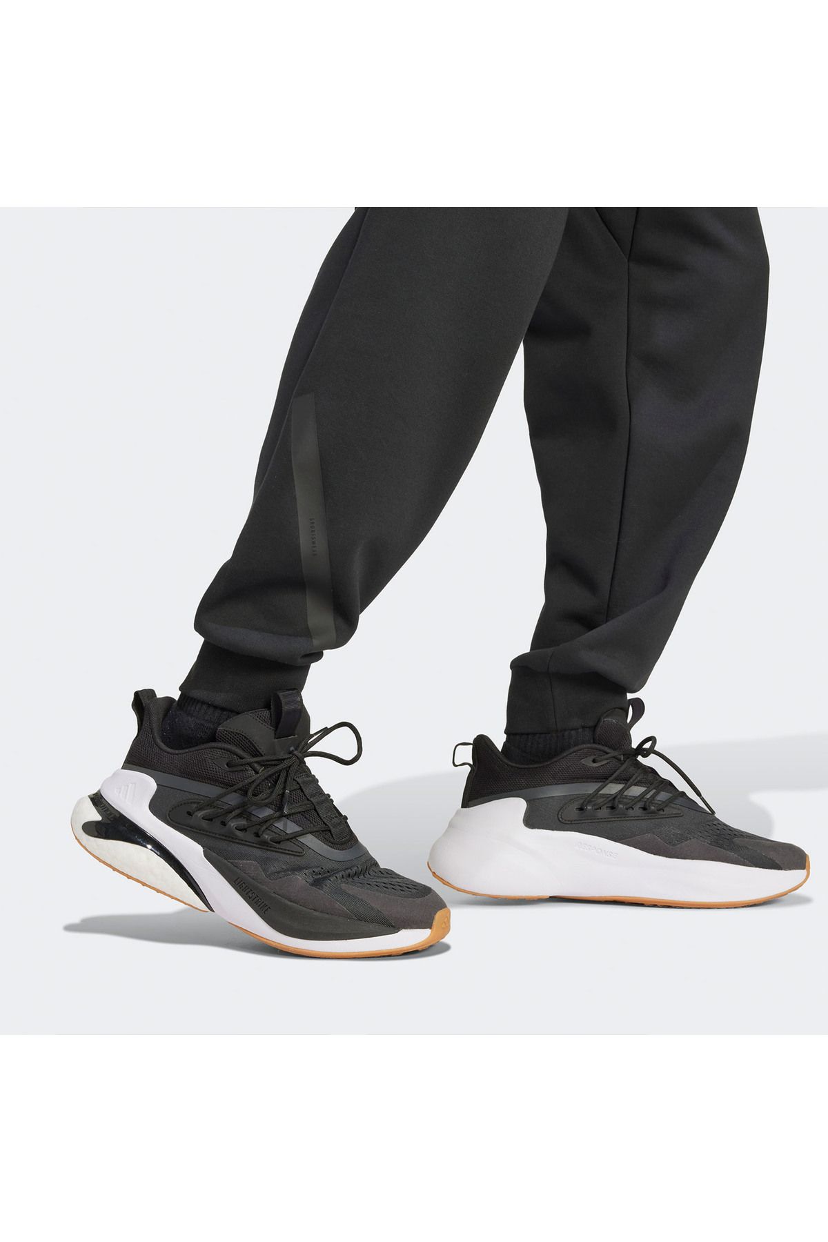 adidas-Z.N.E Men's Black Casual Sweatpants 7