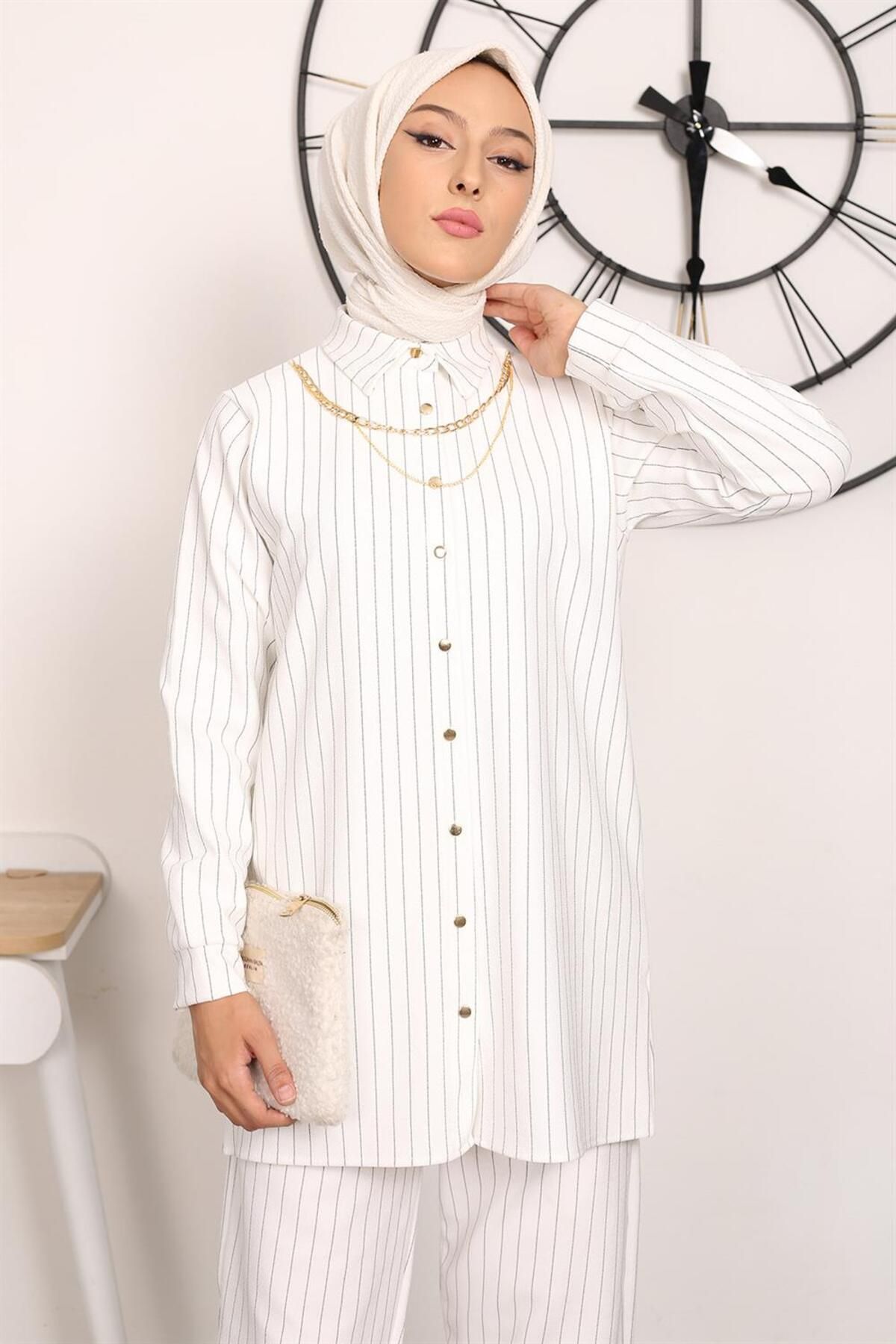 İmajButik-Striped Crepe Set with Ecru Necklace 5