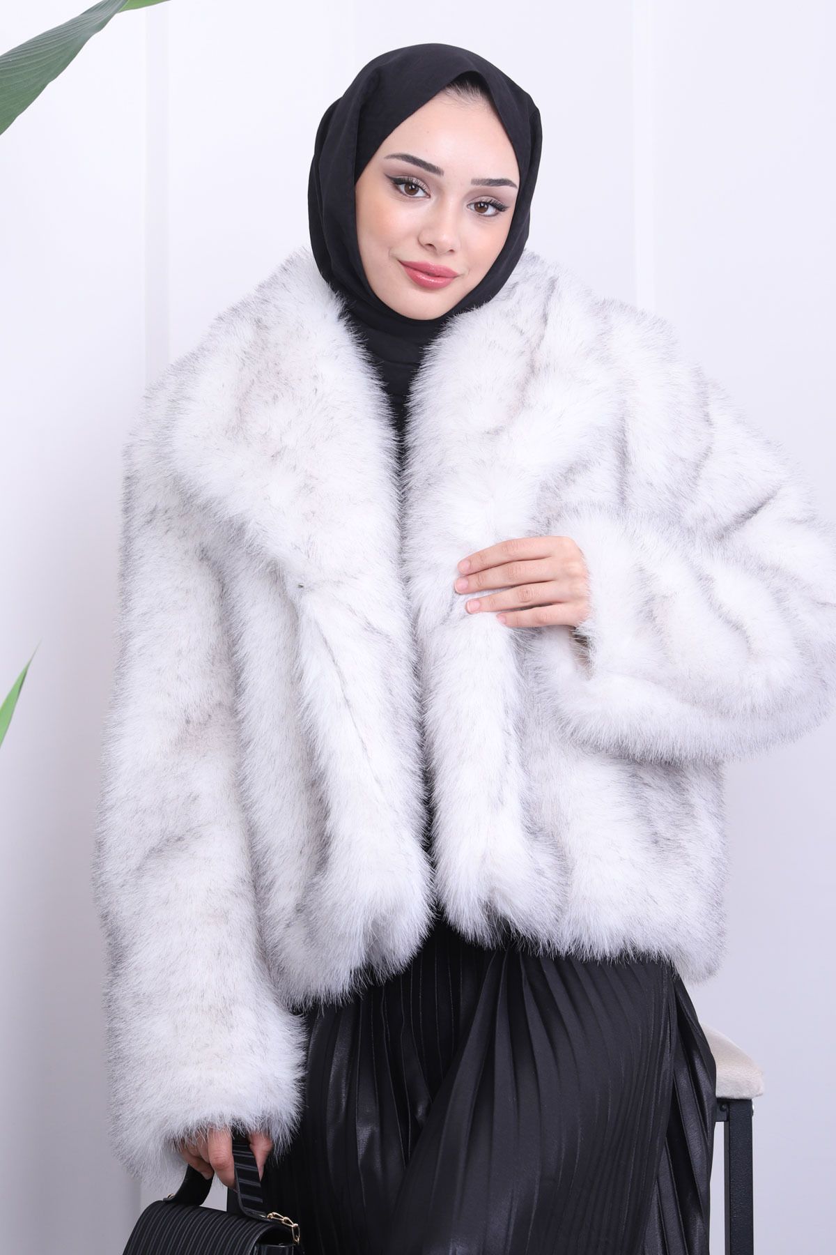 İmajButik-Gray Patterned Short Fur Coat 4