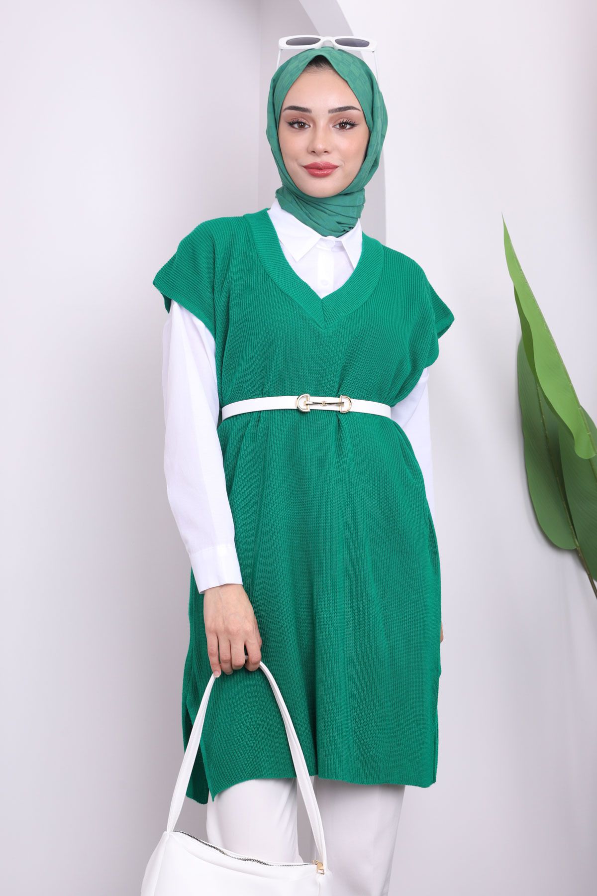 İmajButik-Green V-Neck Slit Selanik Knitwear Sweater 1