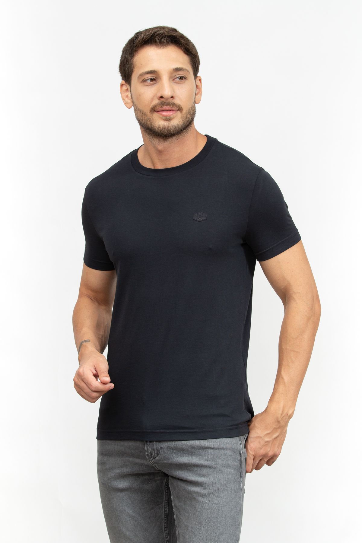تیشرت یقه خدمه مردانه8n1tq61jrgz Emporio Armani