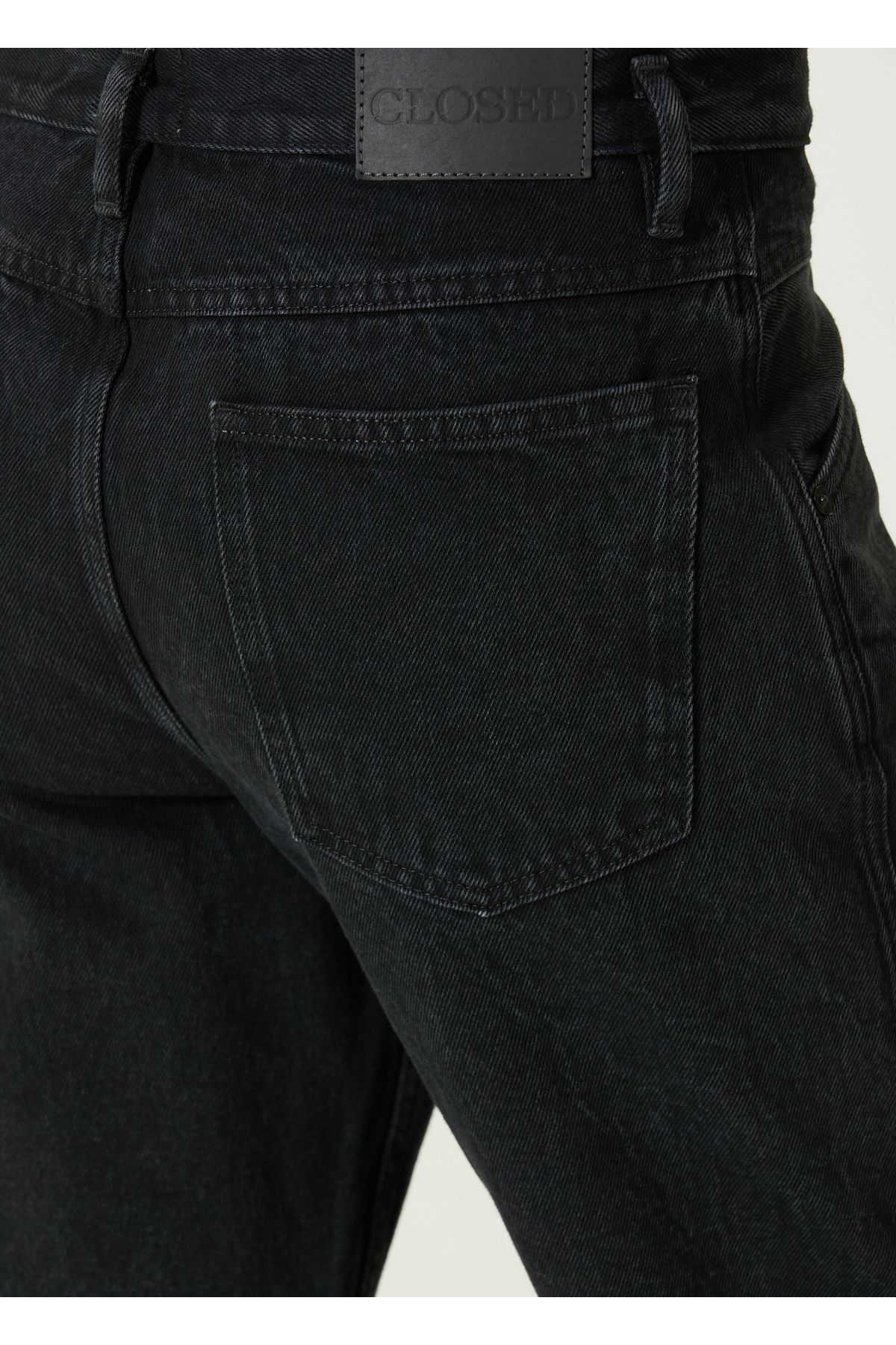 Closed-X-Lent Black Straight Leg Jean Pants Size: 31 5