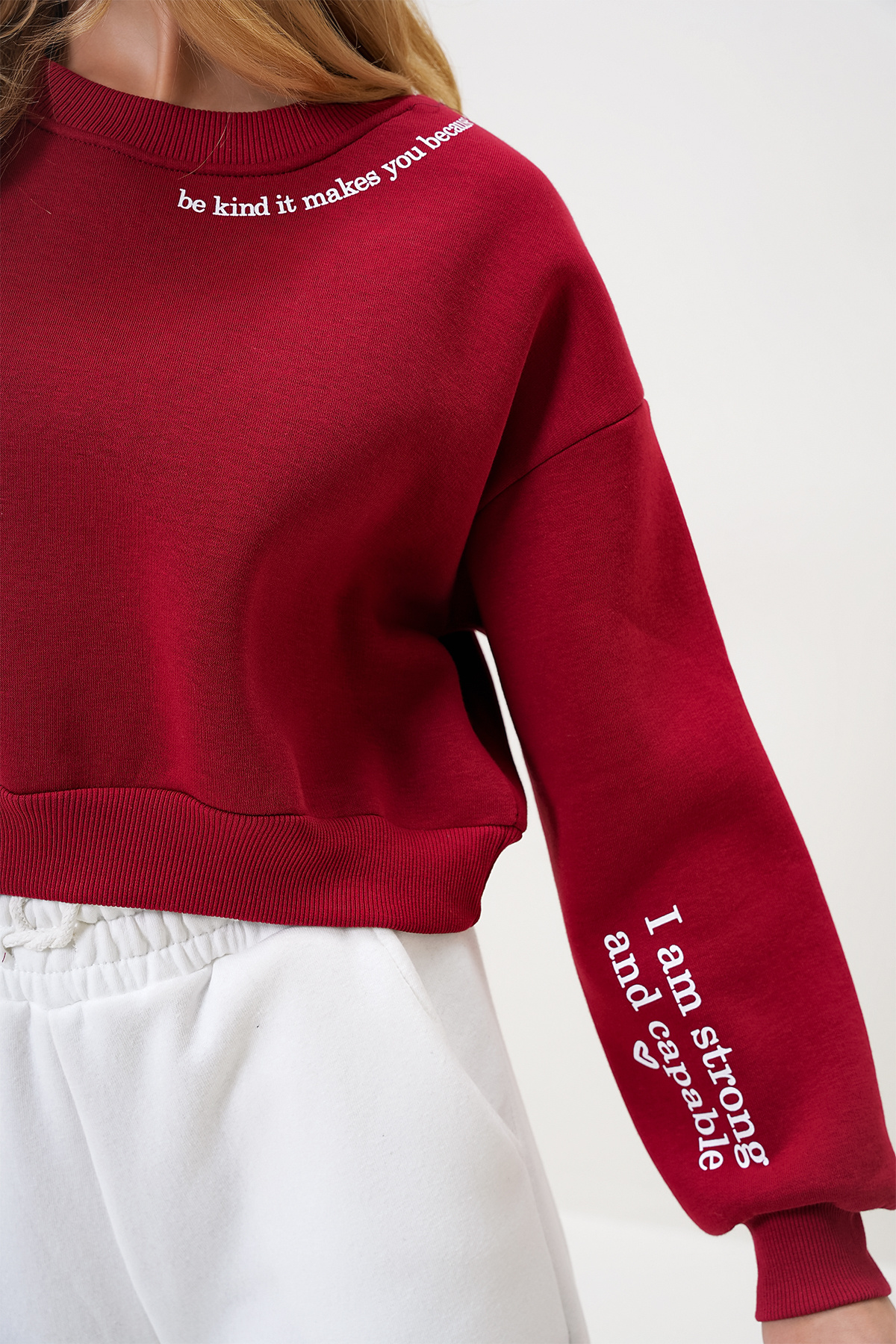 Trend Alaçatı Stili-Burgunderfarbenes Damen-Sweatshirt – Rundhalsausschnitt, Ärmel und Revers bedruckt, drei Fäden, Raster ALC-X13178 4