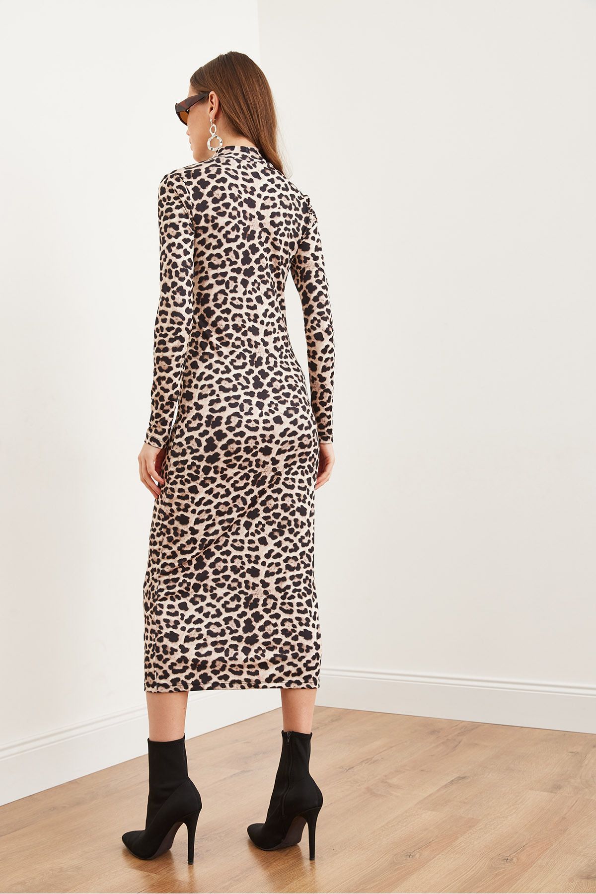Kadın Taş Leopar Leopar Likralı İnce Dalgıç Elbise ELB-19002292