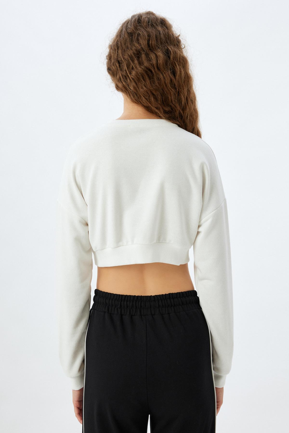 سویشرت زنانه سفید کوتونKoton | 5WAK10100NK اورجینال - تصویر 4