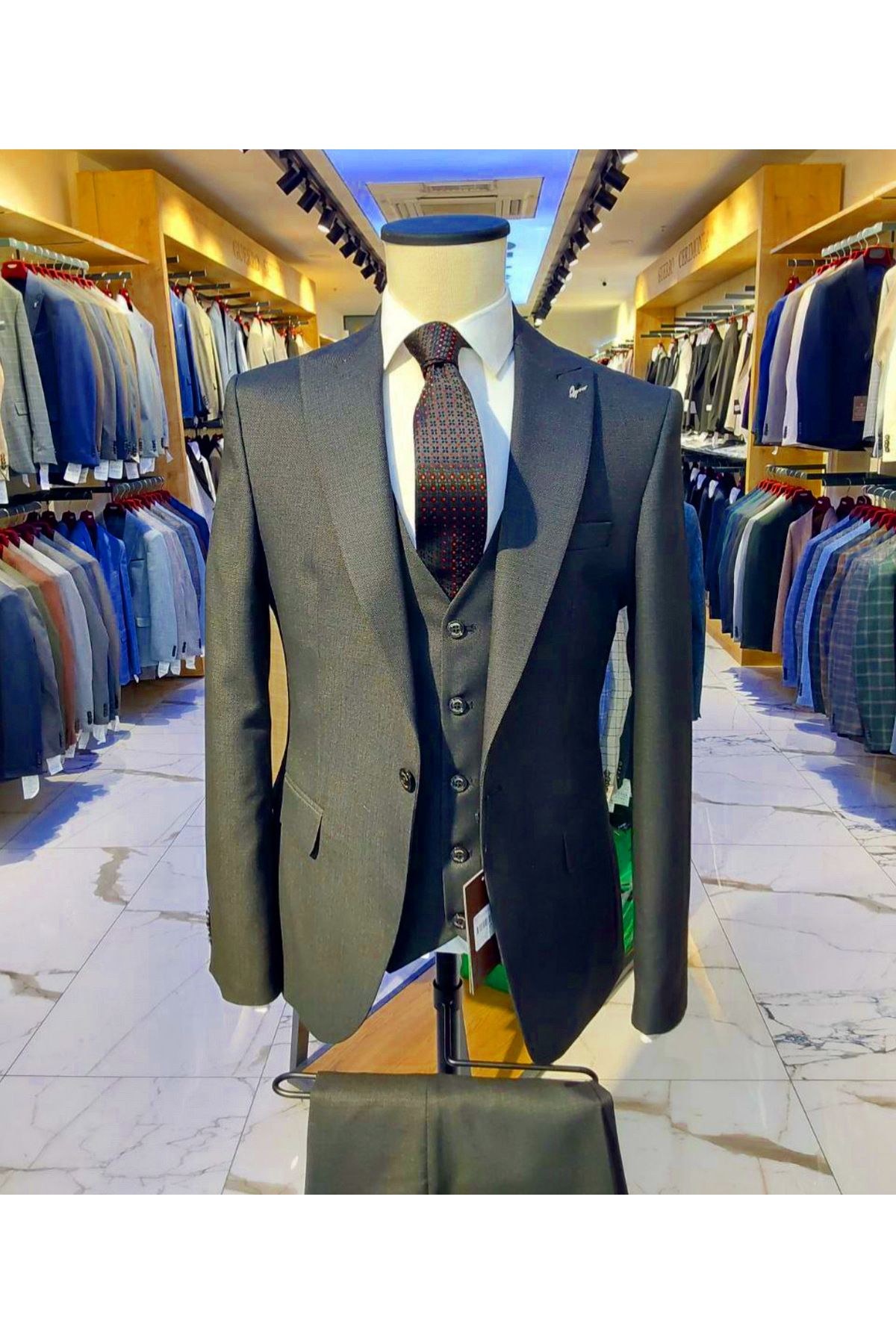 slimfit full noir armuré complet costume