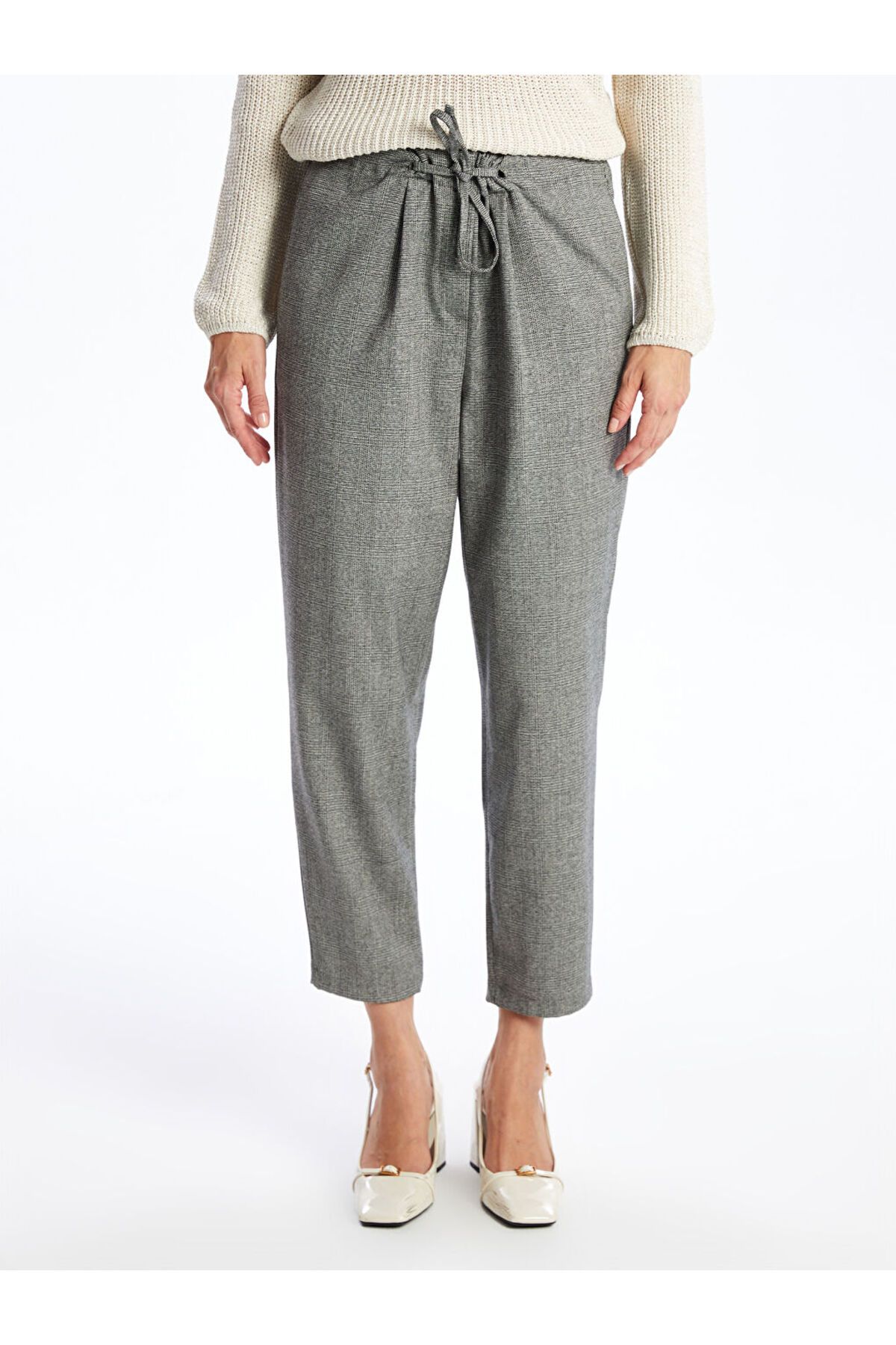 LC Waikiki-Pantaloni de damă cu model în carouri - cu talie elastică 2