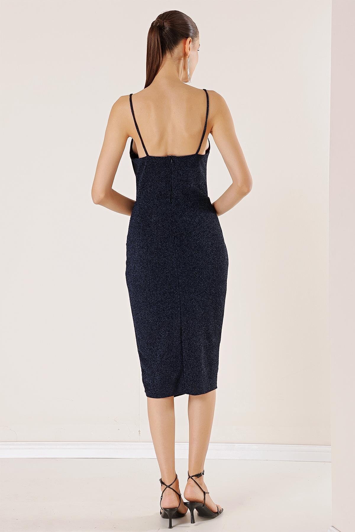 By Saygı-Kurzes Kleid aus gestricktem Stoff mit Plisseefutter und Rock mit Seilträgern 5