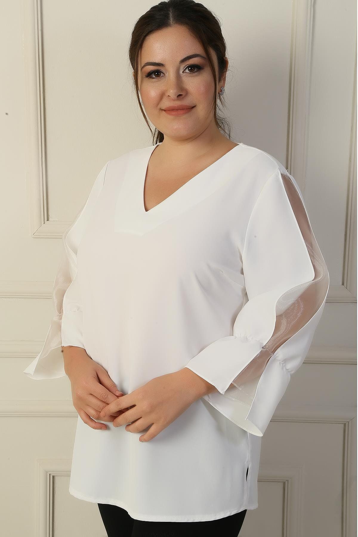 LipLipo V Yaka Yarı Organze Krep B.B. Bluz