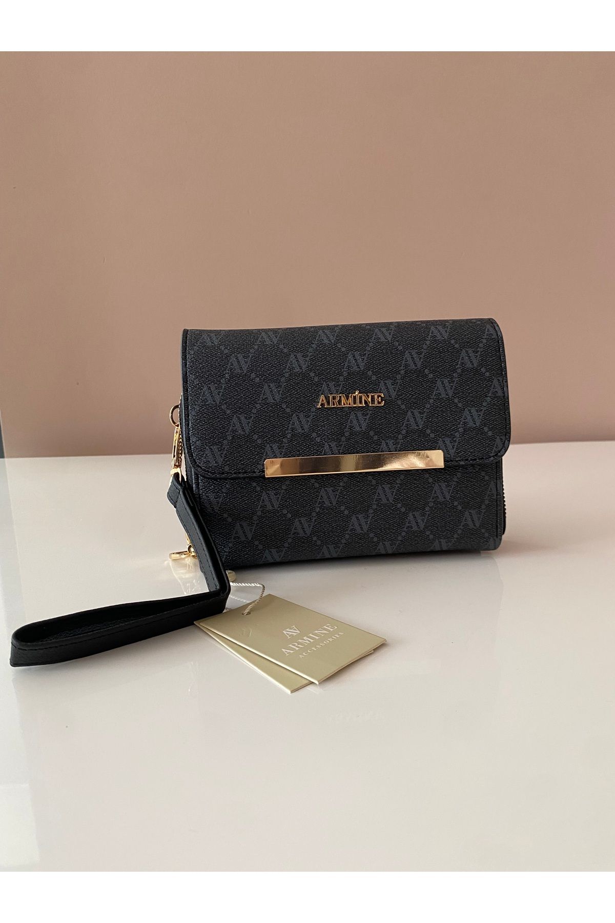 381 Noktalı Clutch Çanta