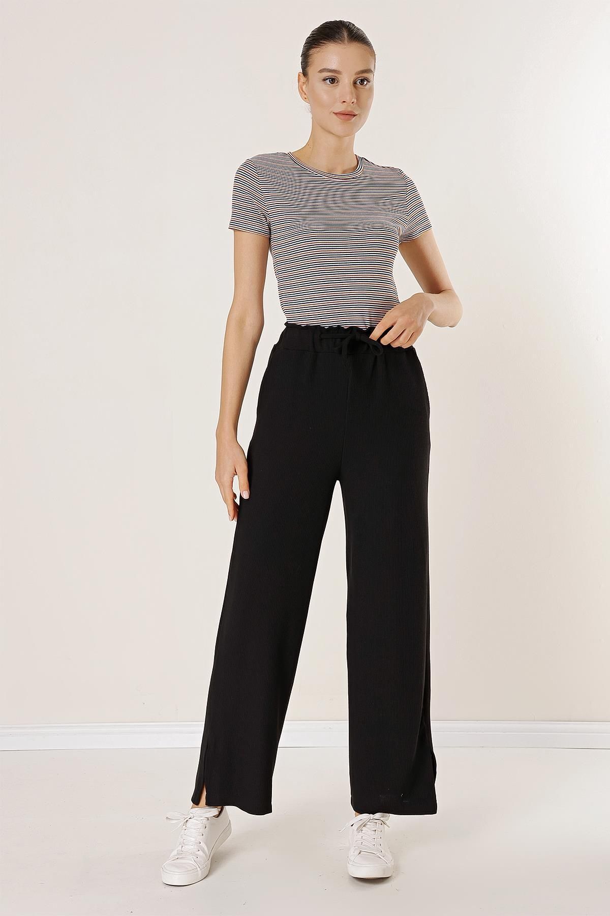 By Saygı-Knitted Trousers with Elastic Waist, Side Slits and Pockets 1