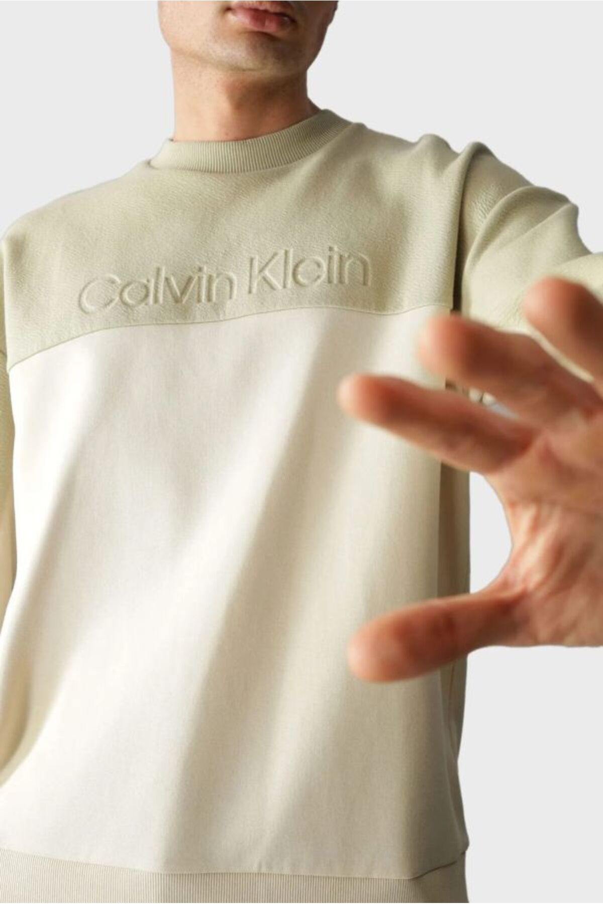 سویشرت سبز مردانه پیراهن یقه دوچرخه اورجینال Calvin Klein
