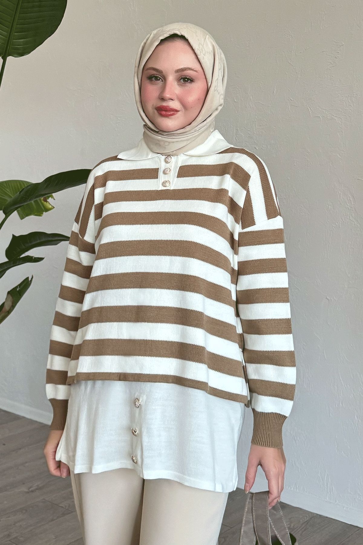 complete the look image