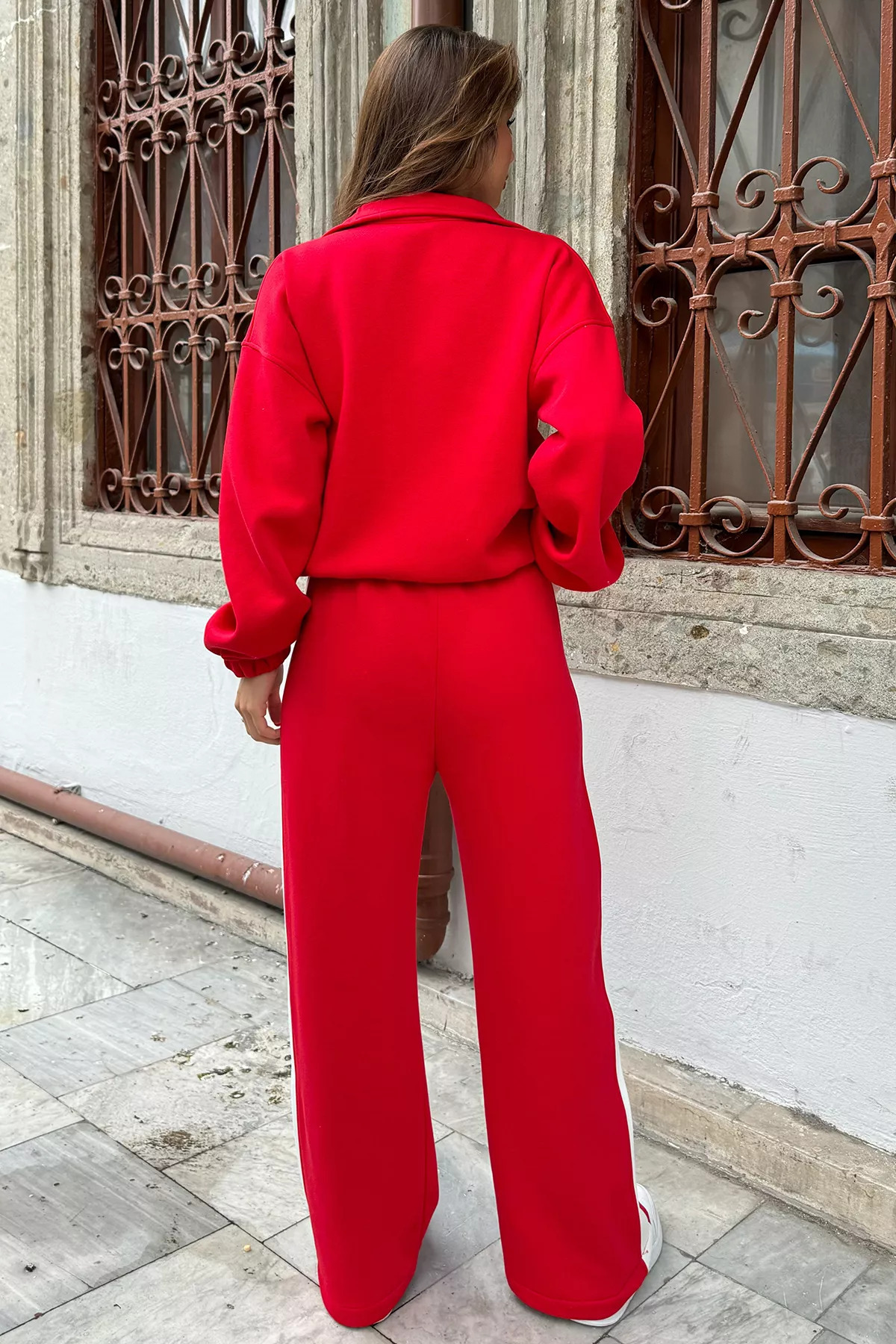 GÜLSELİ-Red Three Thread Raised Color Garnished Palazzo Tracksuit Set 4