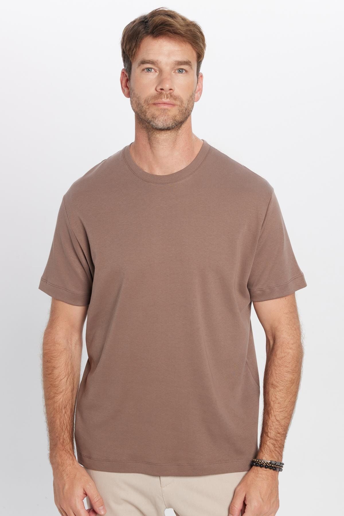 Tudors-Unisex Relaxed Fit Crew Neck Brown T-Shirt - 100% Cotton 5