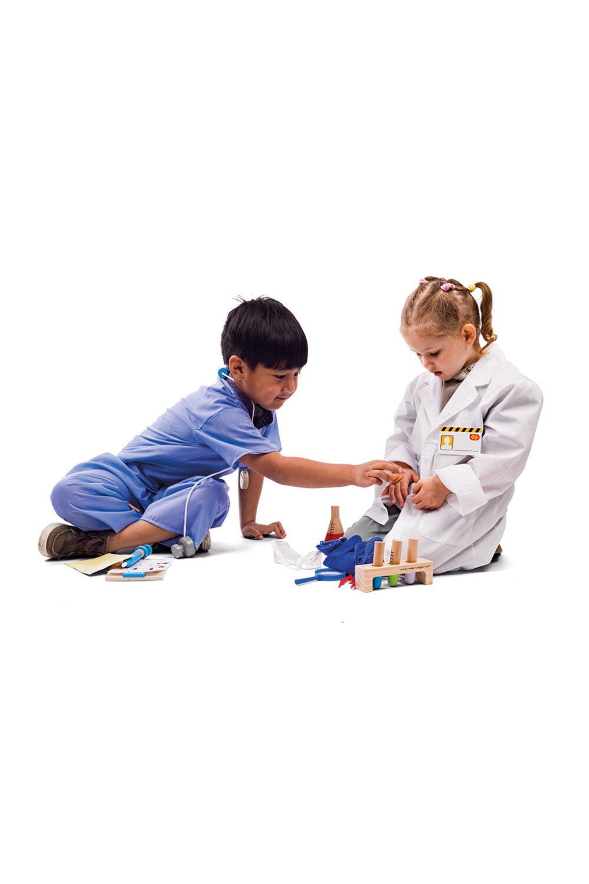 BigJigs-Set costum si accesorii doctor pentru copii 6
