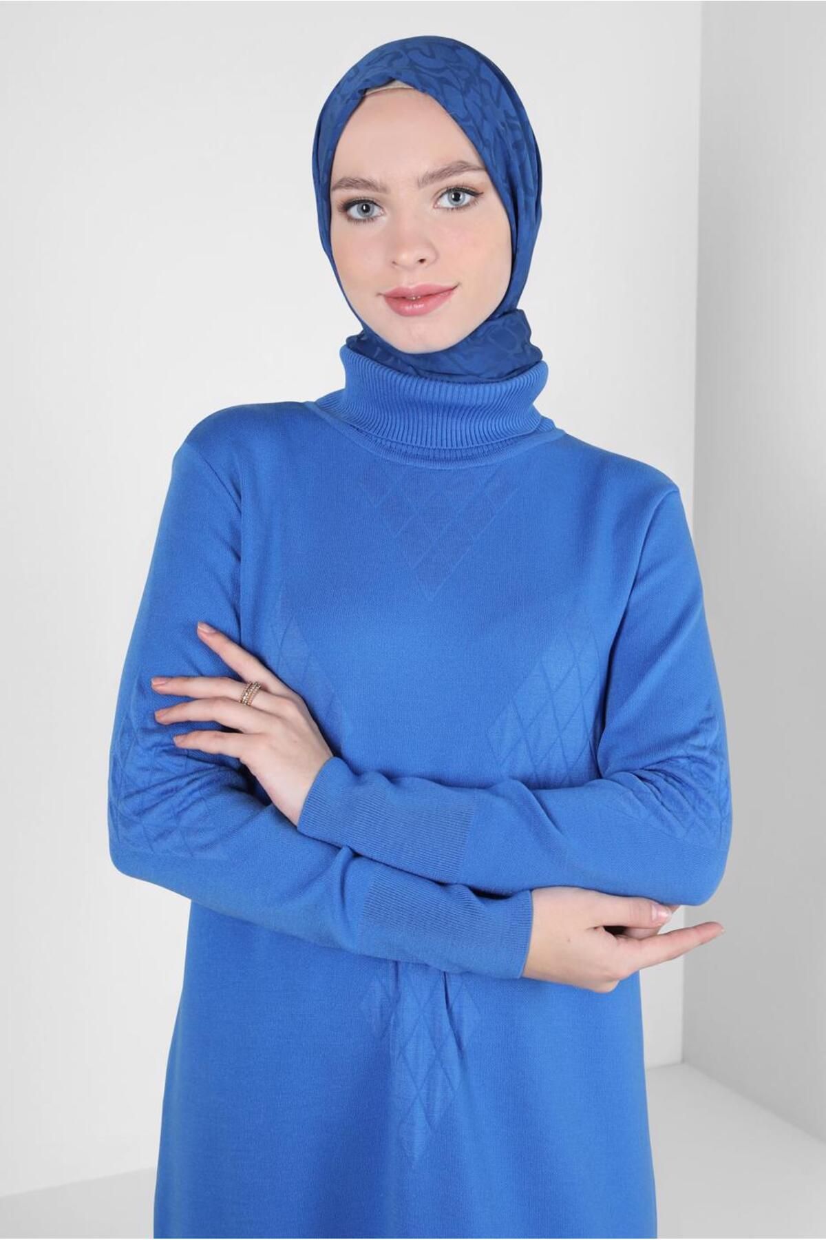 لباس بافتنی یقه TROAT 44023 Alvina