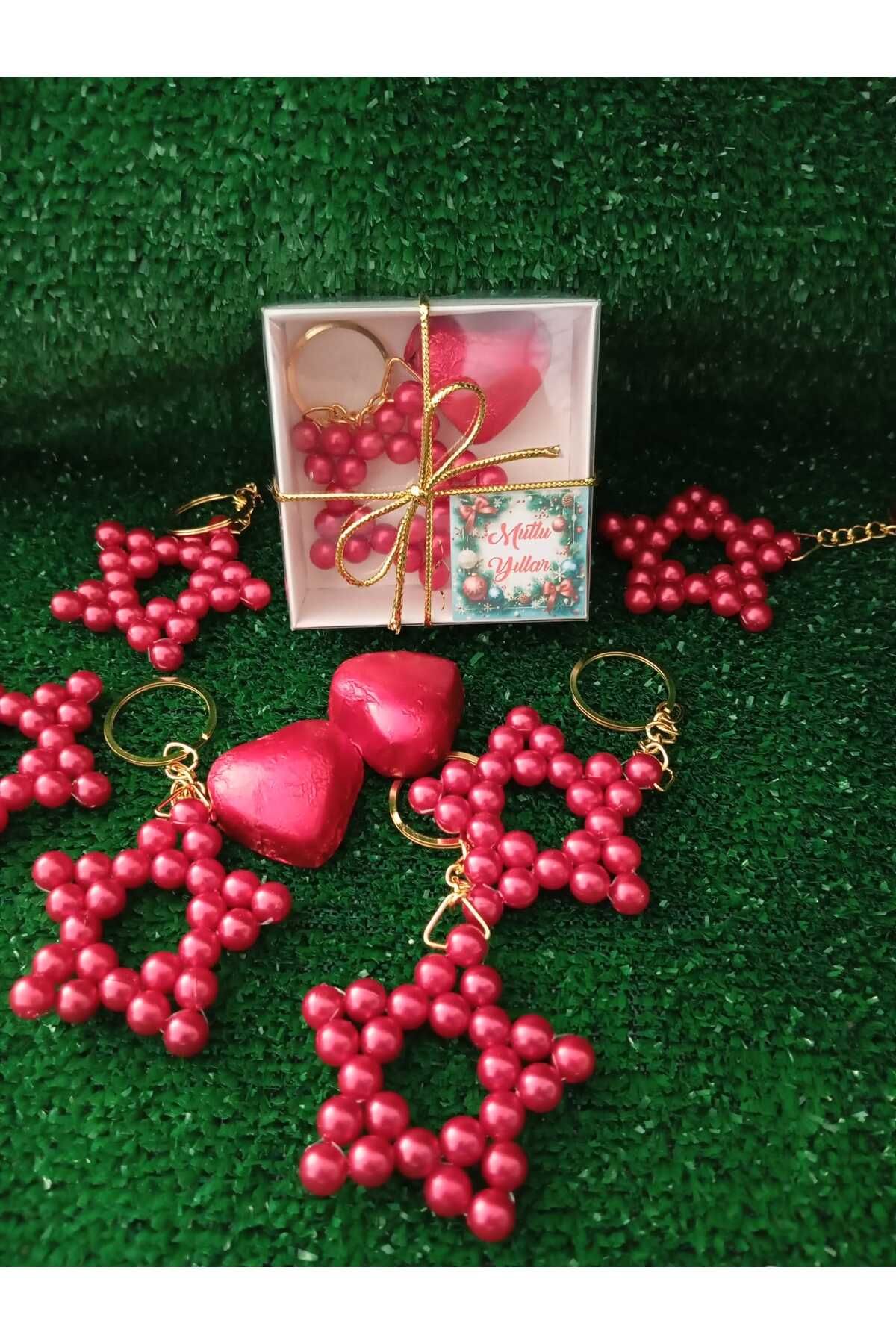 ZEKAAVM-Christmas Gift 10 Pieces Pearl Star Keychain and Chocolate 2