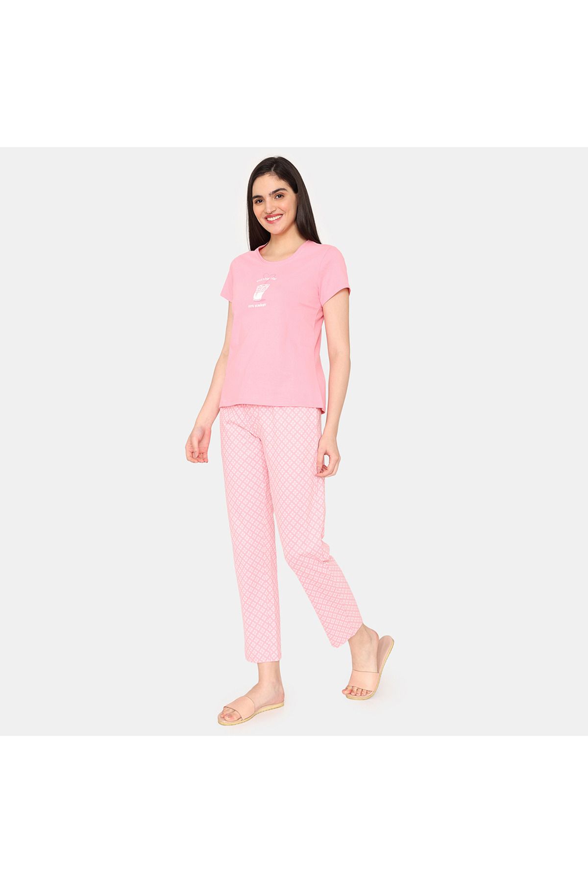 Zivame-Printed T-shirt and Pyjama Set 2